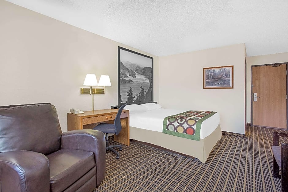 Queen Bed
