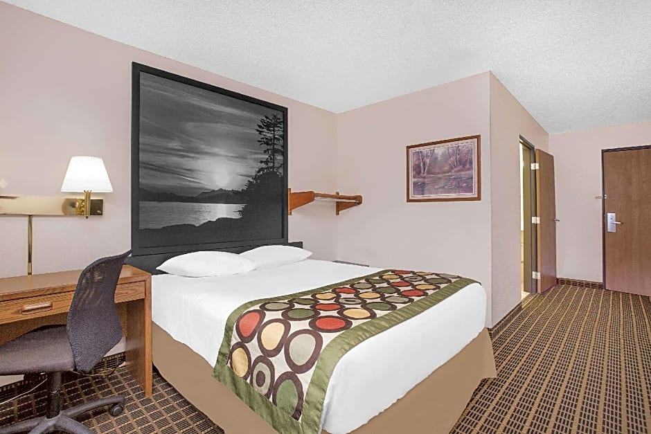 Queen Bed